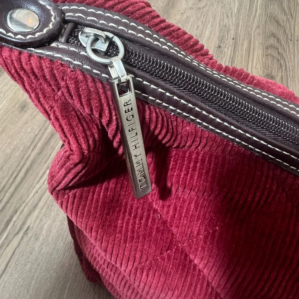 Tommy‎ Hilfiger Burgundy Corduroy Hobo Shoulder Bag Quilted Soft Grunge Y2K